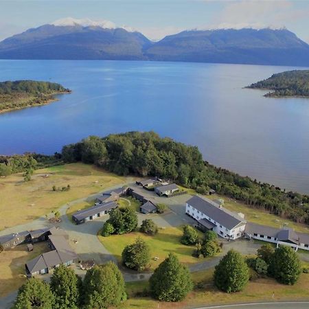Fiordland National Park Lodge Te Anau Downs Екстериор снимка
