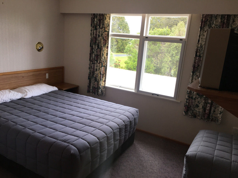 Fiordland National Park Lodge Te Anau Downs Екстериор снимка