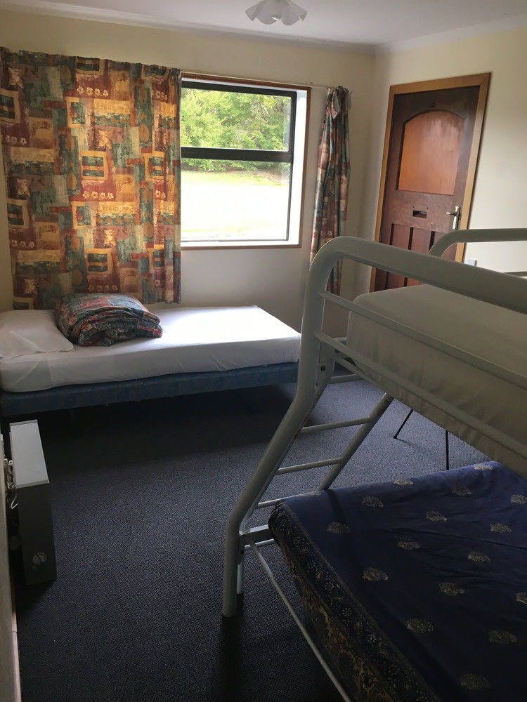 Fiordland National Park Lodge Te Anau Downs Екстериор снимка