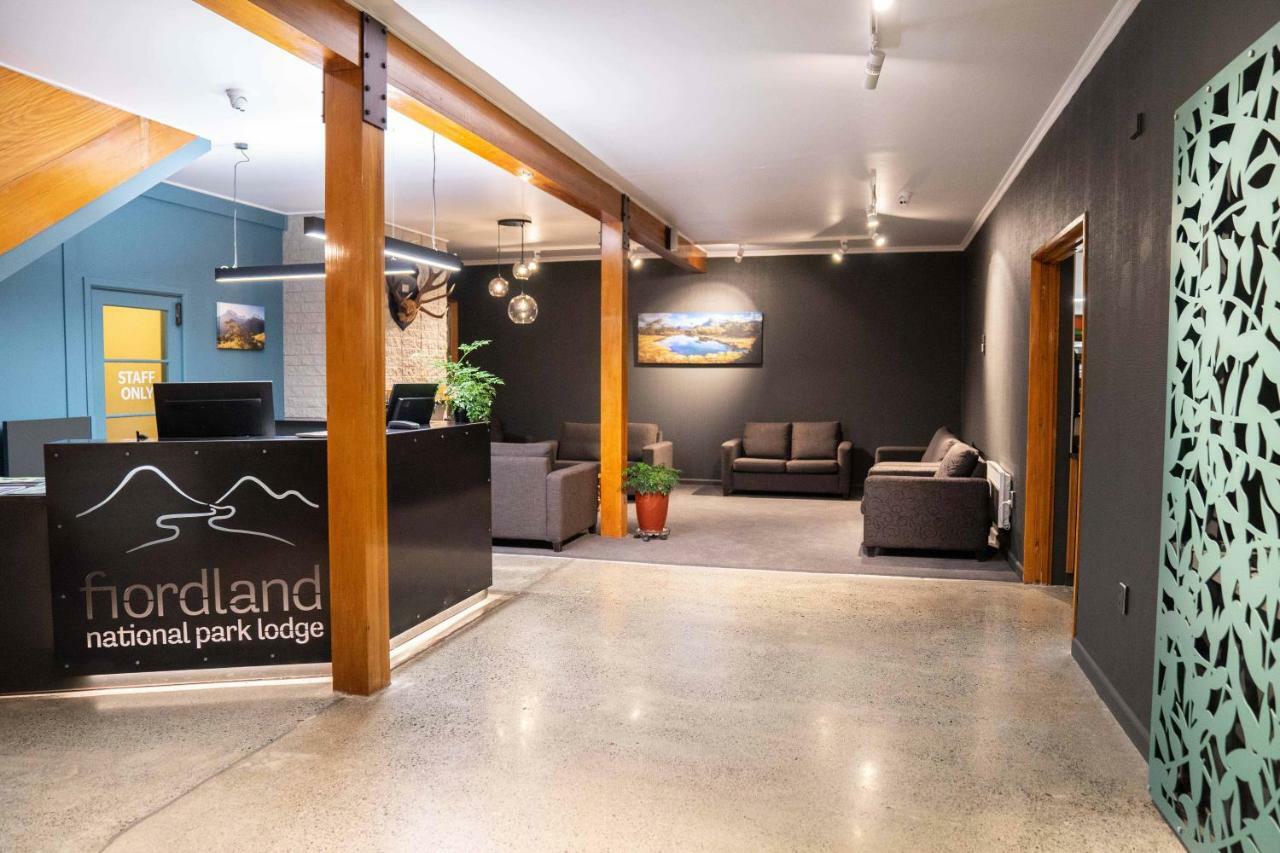 Fiordland National Park Lodge Te Anau Downs Екстериор снимка